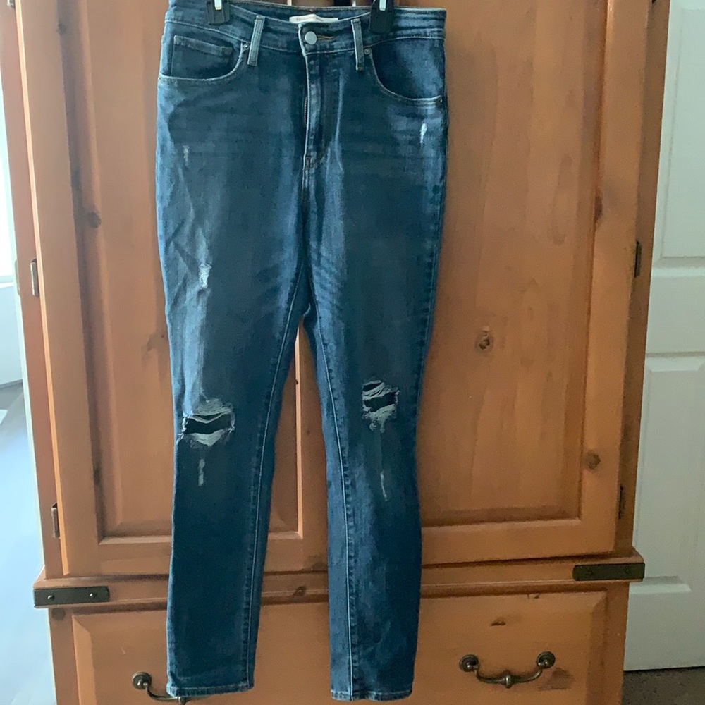 Levi’s 721 high rise skinny jeans